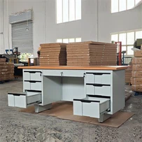 Μοντέρνο μεταλλικό γραφείο